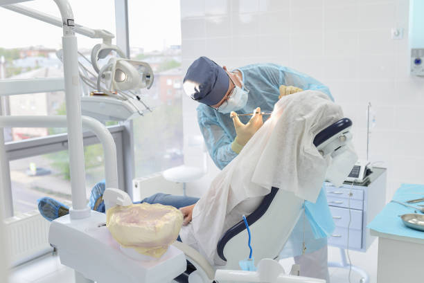 Best Emergency Dental Extractions in Tillson, NY